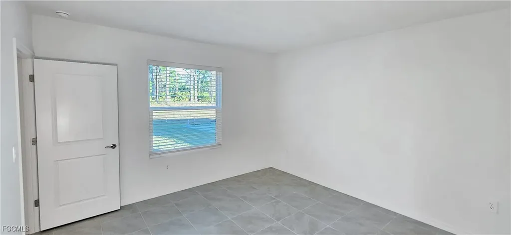 235 Lakeside Breeze Way Lehigh Acres FL 33936