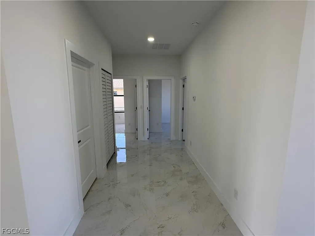 1409 NW 21st Court Cape Coral FL 33909