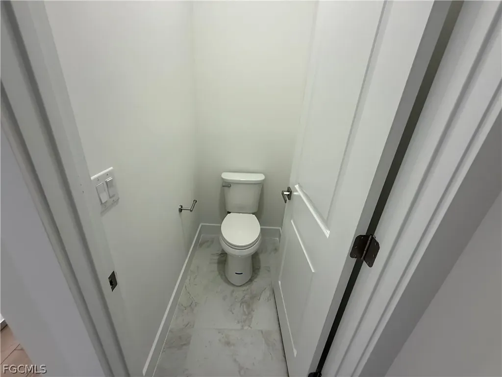 1409 NW 21st Court Cape Coral FL 33909