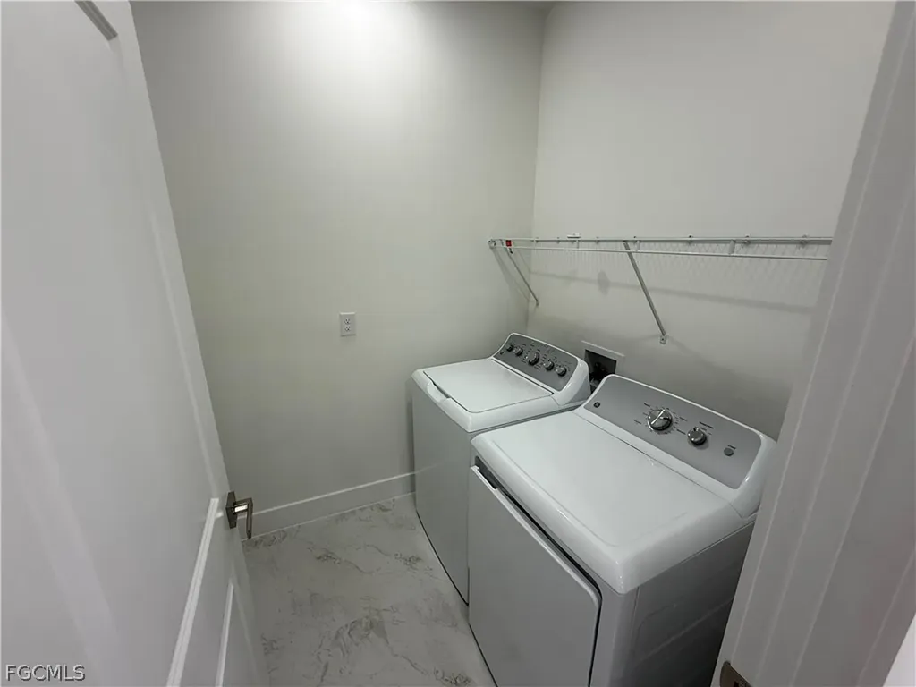 1409 NW 21st Court Cape Coral FL 33909