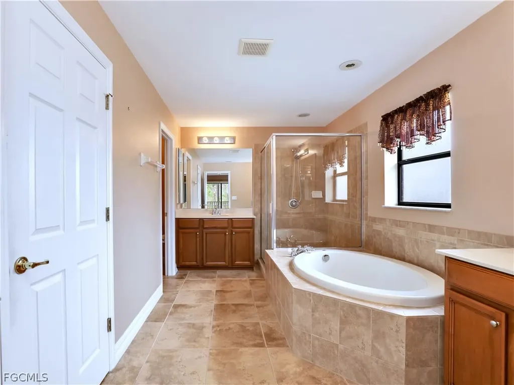 9372 River Otter Drive Fort Myers FL 33912