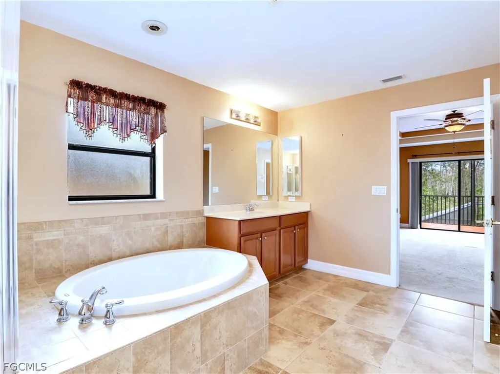 9372 River Otter Drive Fort Myers FL 33912