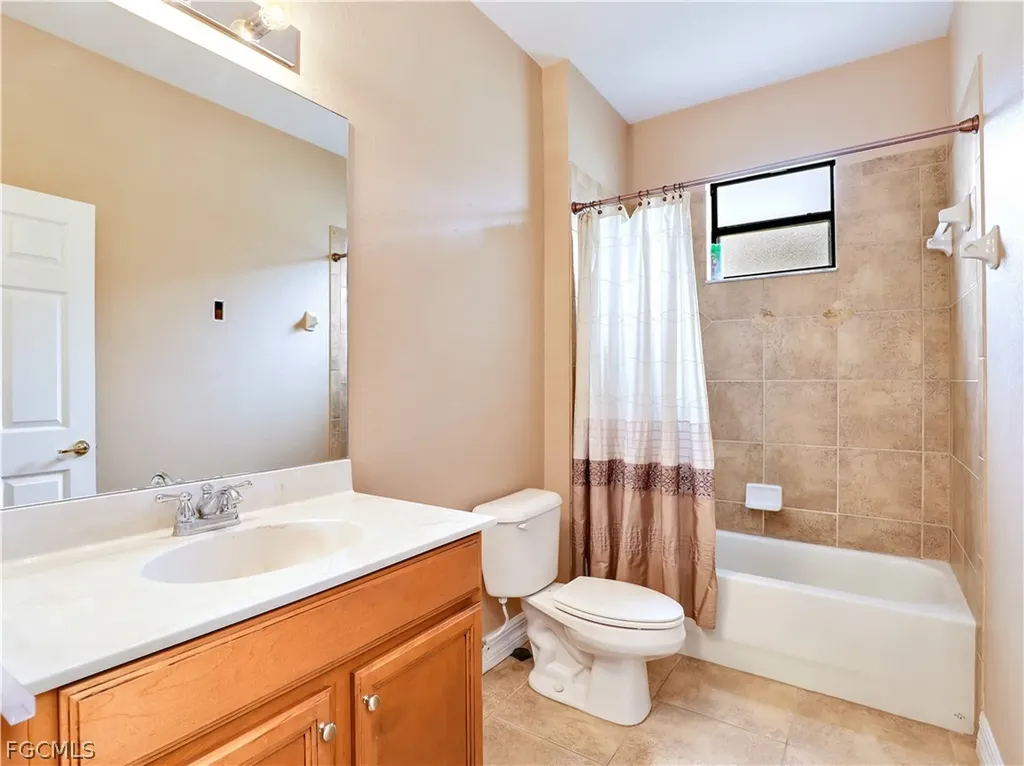 9372 River Otter Drive Fort Myers FL 33912