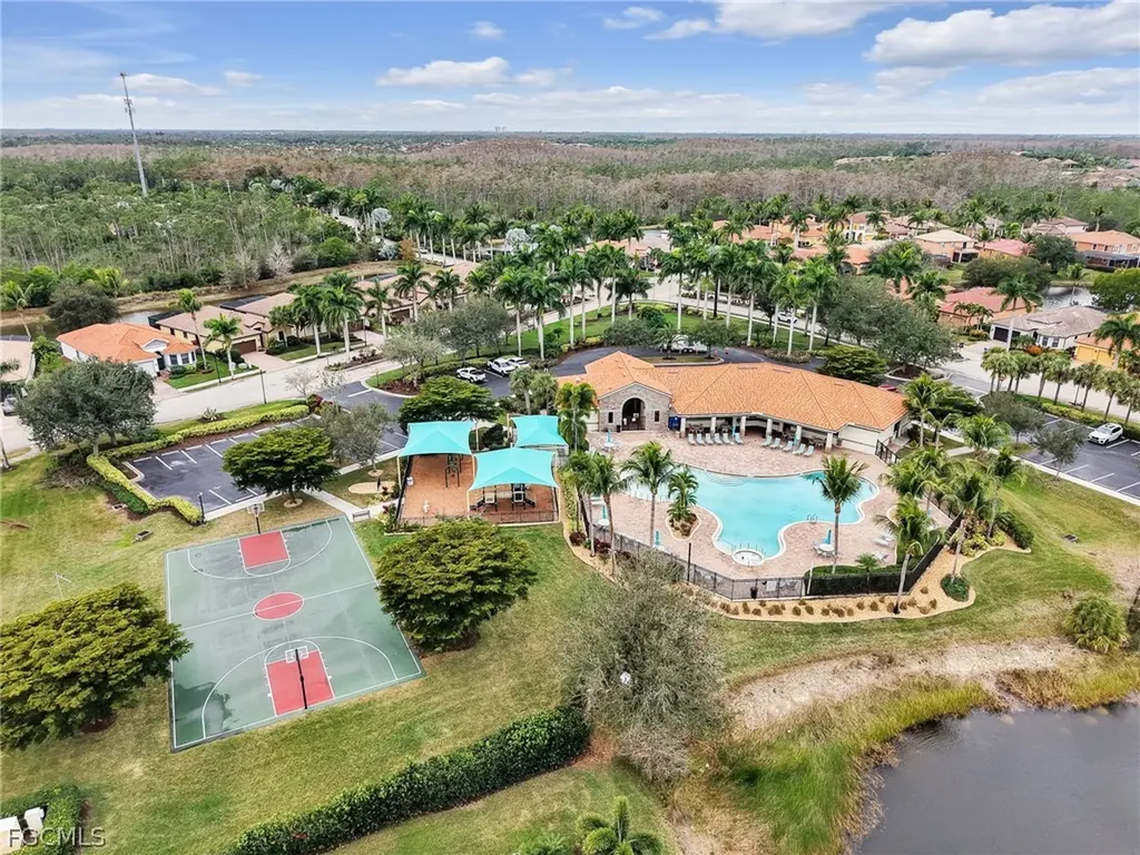 9372 River Otter Drive Fort Myers FL 33912