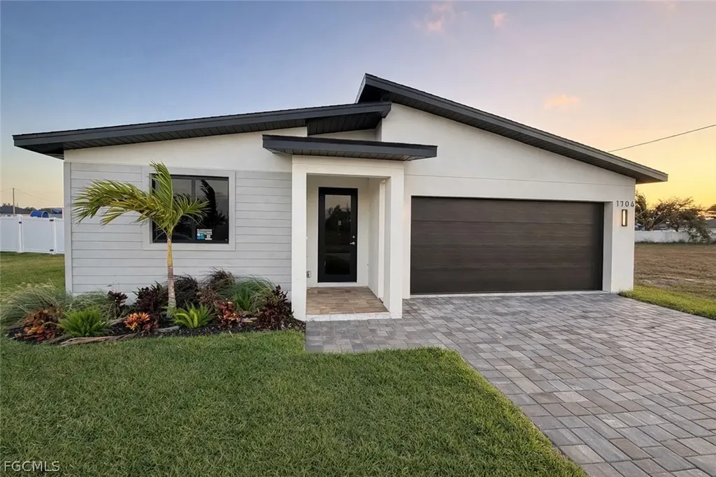 1706 NW 19th Terrace Cape Coral FL 33909
