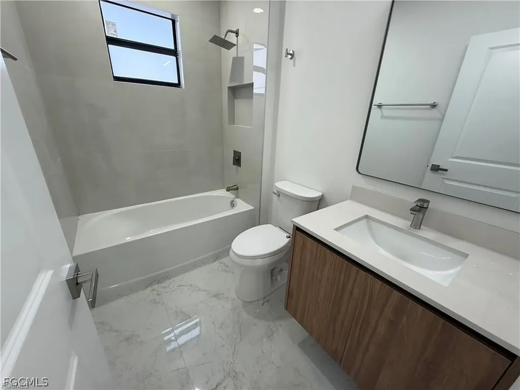 4342 NW 34th Place Cape Coral FL 33909