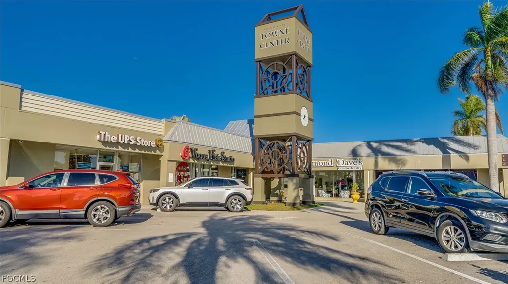1201-1317 Cape Coral Parkway E Cape Coral FL 33904