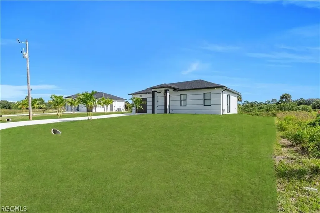 713 Roma Avenue S Lehigh Acres FL 33974