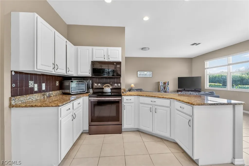 9261 Pittsburgh Boulevard Fort Myers FL 33967
