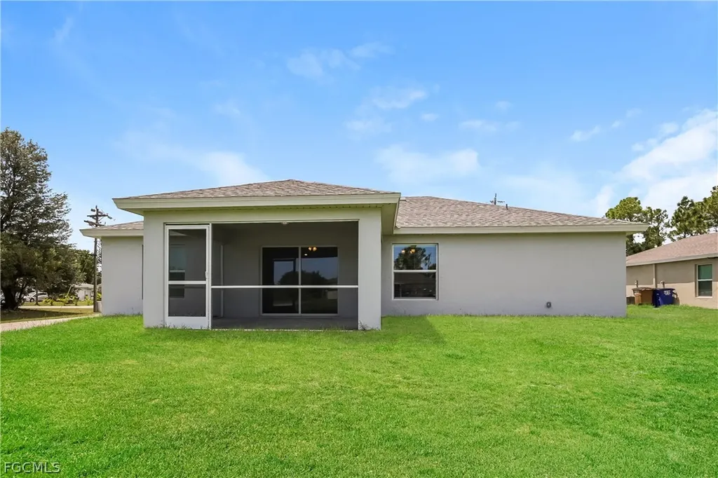 2900 7th Street W Lehigh Acres FL 33971