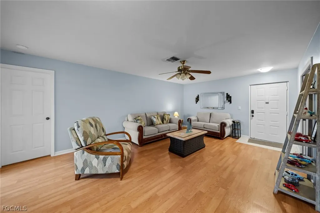 13276 White Marsh Lane Fort Myers FL 33912
