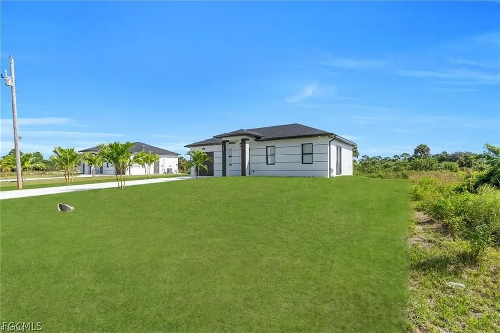711 Roma Avenue S Lehigh Acres FL 33974