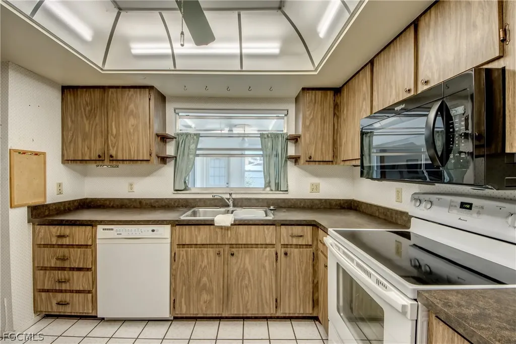 846 Xavier Avenue N Fort Myers FL 33919