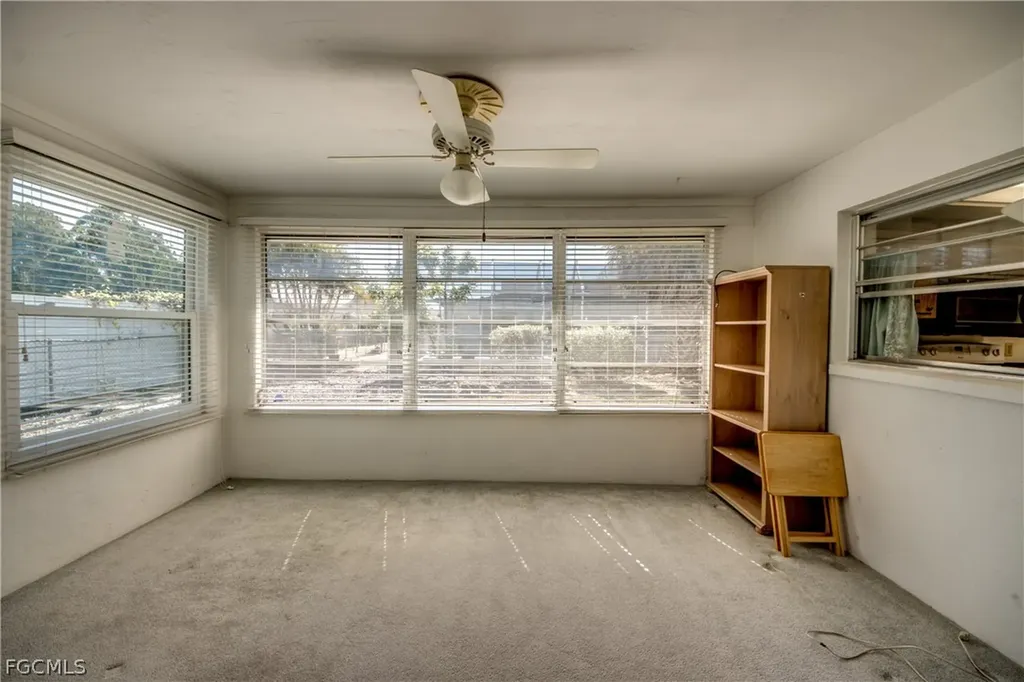 846 Xavier Avenue N Fort Myers FL 33919