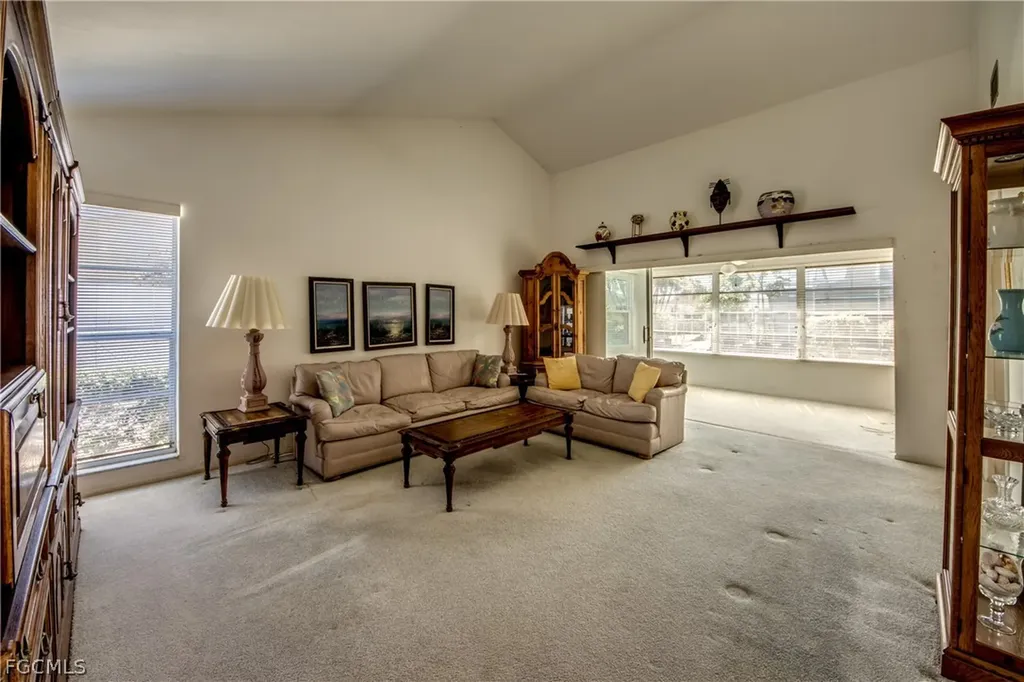 846 Xavier Avenue N Fort Myers FL 33919