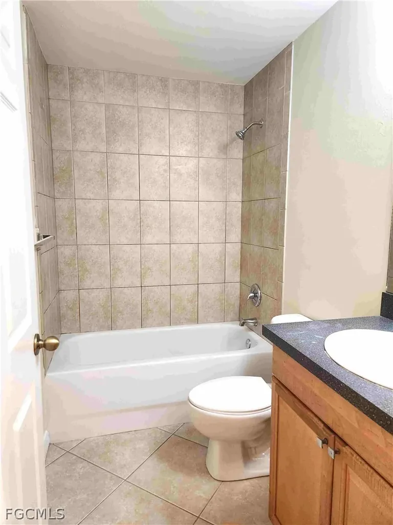 2120 Snead Drive Lehigh Acres FL 33973