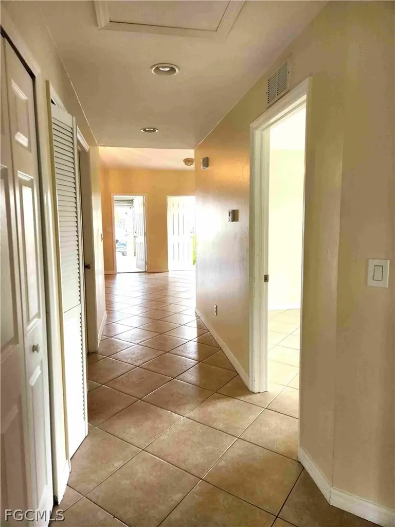 2120 Snead Drive Lehigh Acres FL 33973