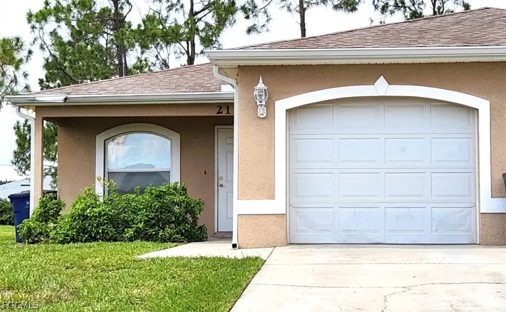 2120 Snead Drive Lehigh Acres FL 33973