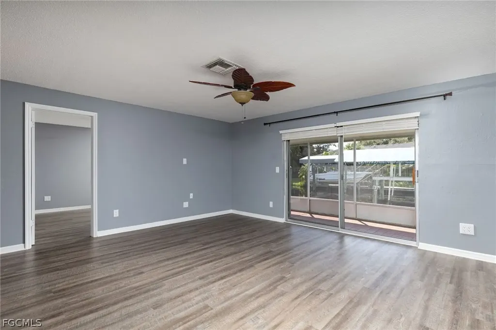 14913 Wise Way Fort Myers FL 33905