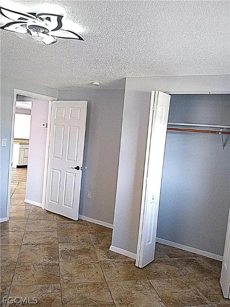 12362 3rd Street Fort Myers FL 33905