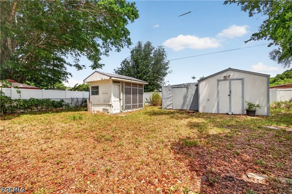 12362 3rd Street Fort Myers FL 33905