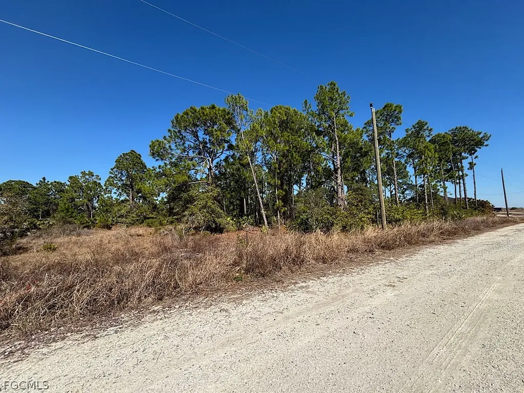 7620 14th Place Labelle FL 33935