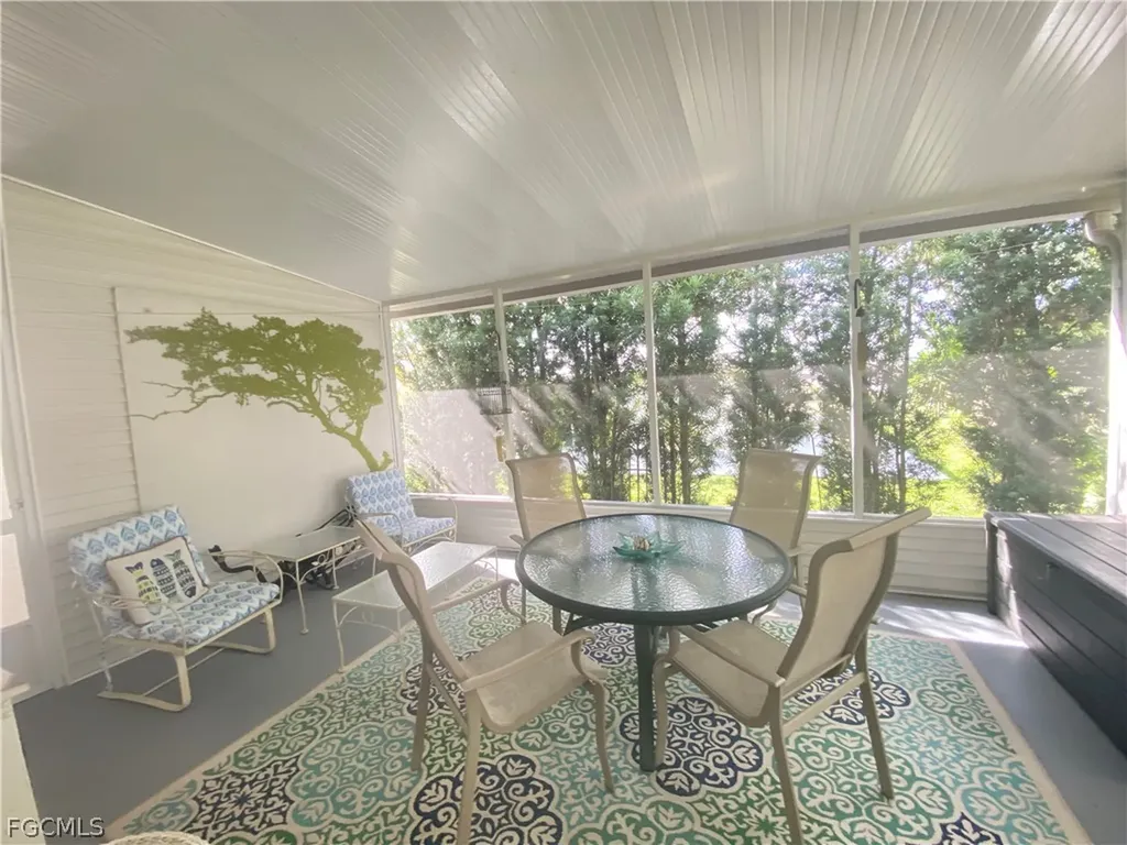 5517 Salem Lane North Fort Myers FL 33917