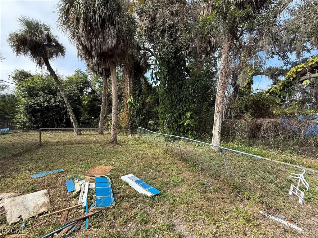 244 Labelle Avenue Fort Myers FL 33905