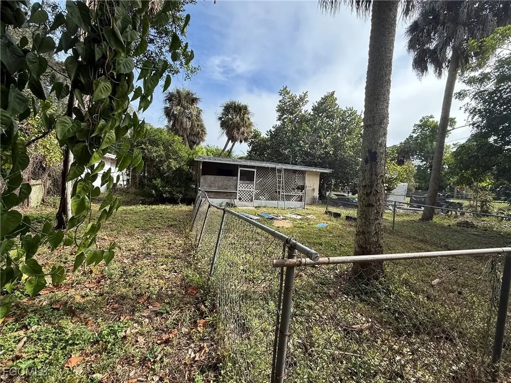 244 Labelle Avenue Fort Myers FL 33905