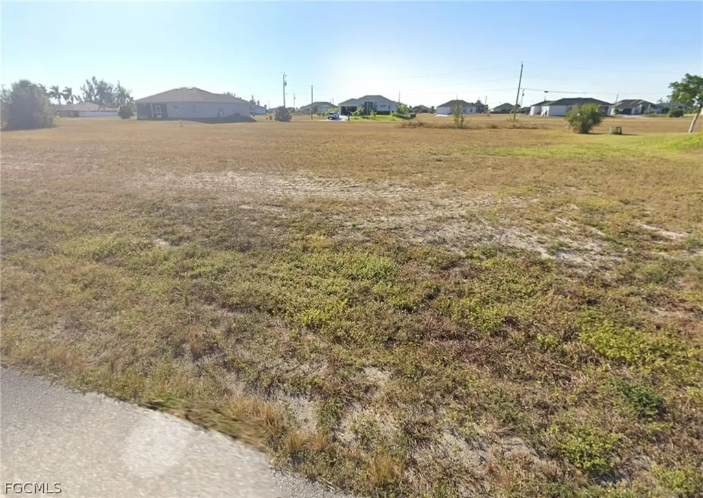 3438 NW 44th Place Cape Coral FL 33993
