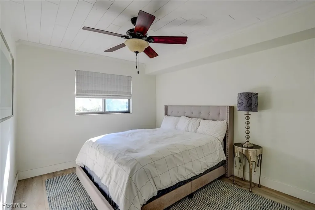 305 SE 14th Terrace Cape Coral FL 33990