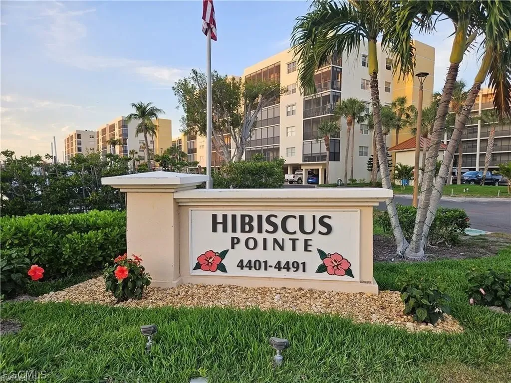 Hibiscus Pointe #82 Bay Beach Lane Fort Myers Beach FL 33931
