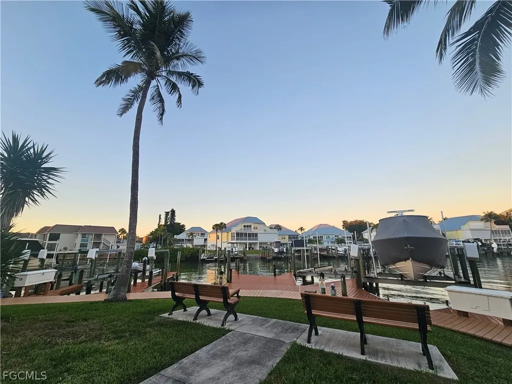 Hibiscus Pointe #82 Bay Beach Lane Fort Myers Beach FL 33931