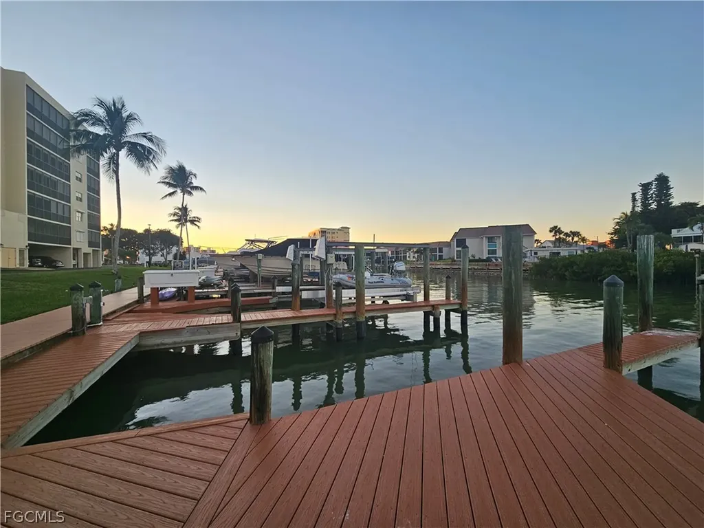 Hibiscus Pointe #82 Bay Beach Lane Fort Myers Beach FL 33931