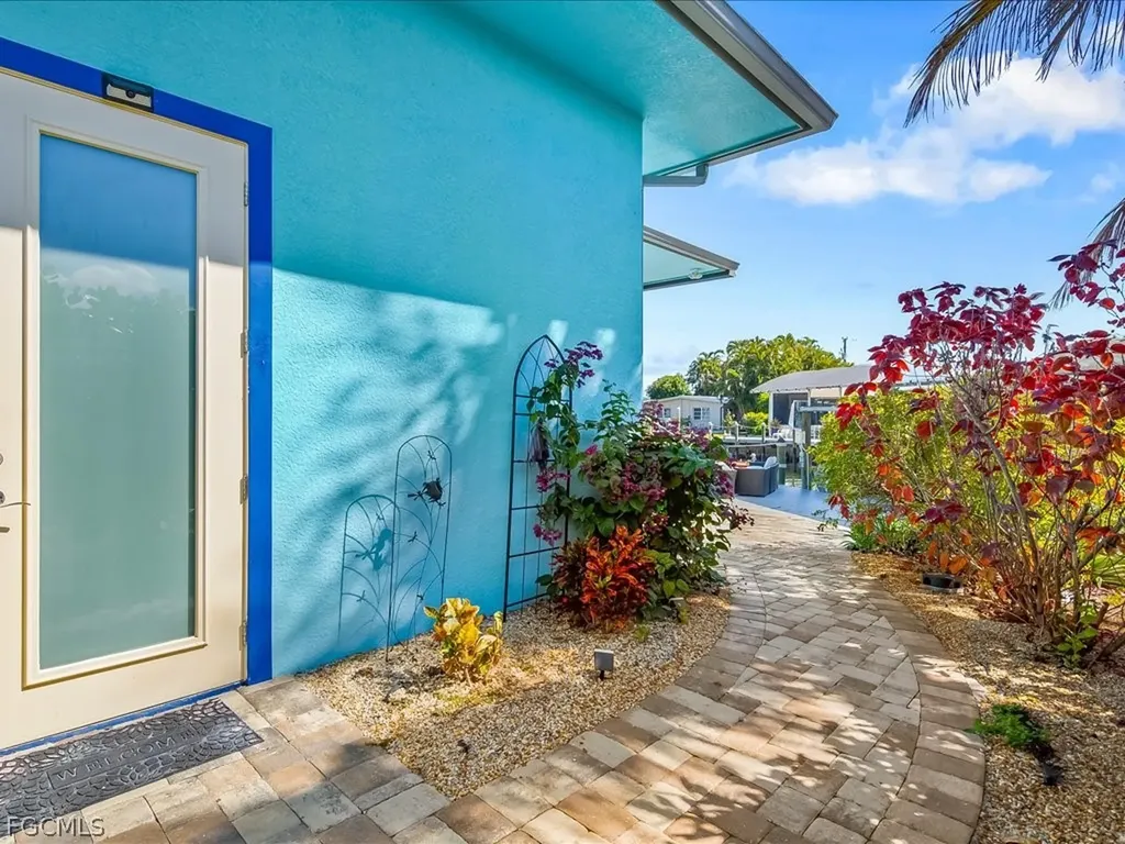 2743 Janet Street Matlacha FL 33993