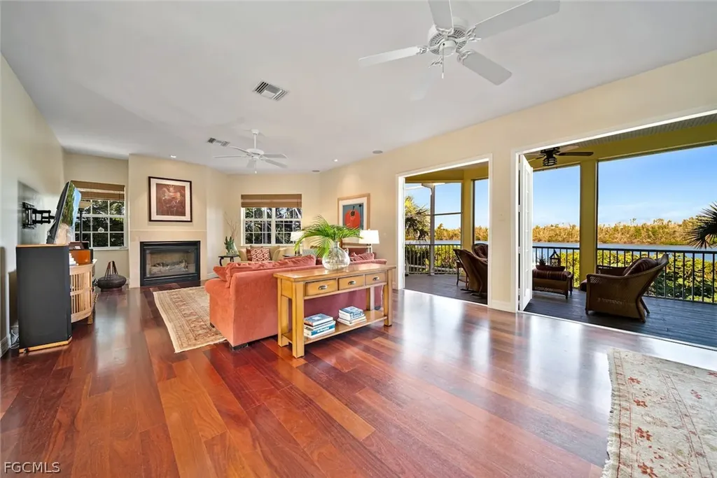 5810 Pine Tree Drive Sanibel FL 33957