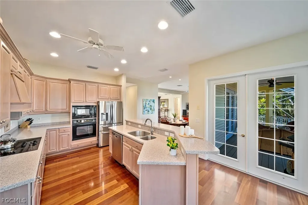 5810 Pine Tree Drive Sanibel FL 33957