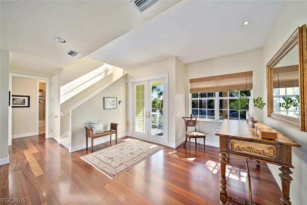5810 Pine Tree Drive Sanibel FL 33957