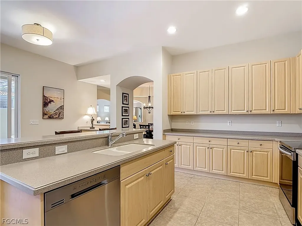 5710 Kensington Loop Fort Myers FL 33912