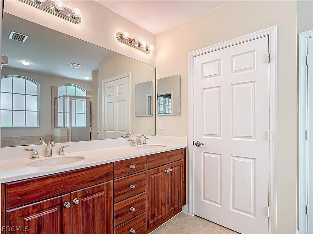 5710 Kensington Loop Fort Myers FL 33912
