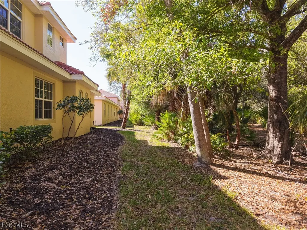 5710 Kensington Loop Fort Myers FL 33912