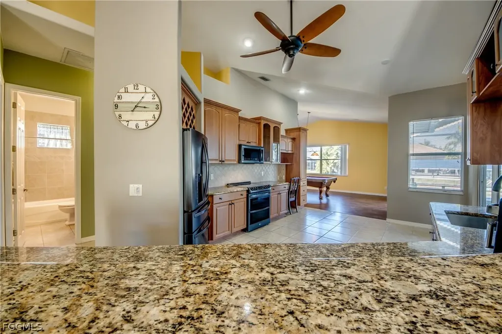 1705 SW 44th Terrace Cape Coral FL 33914