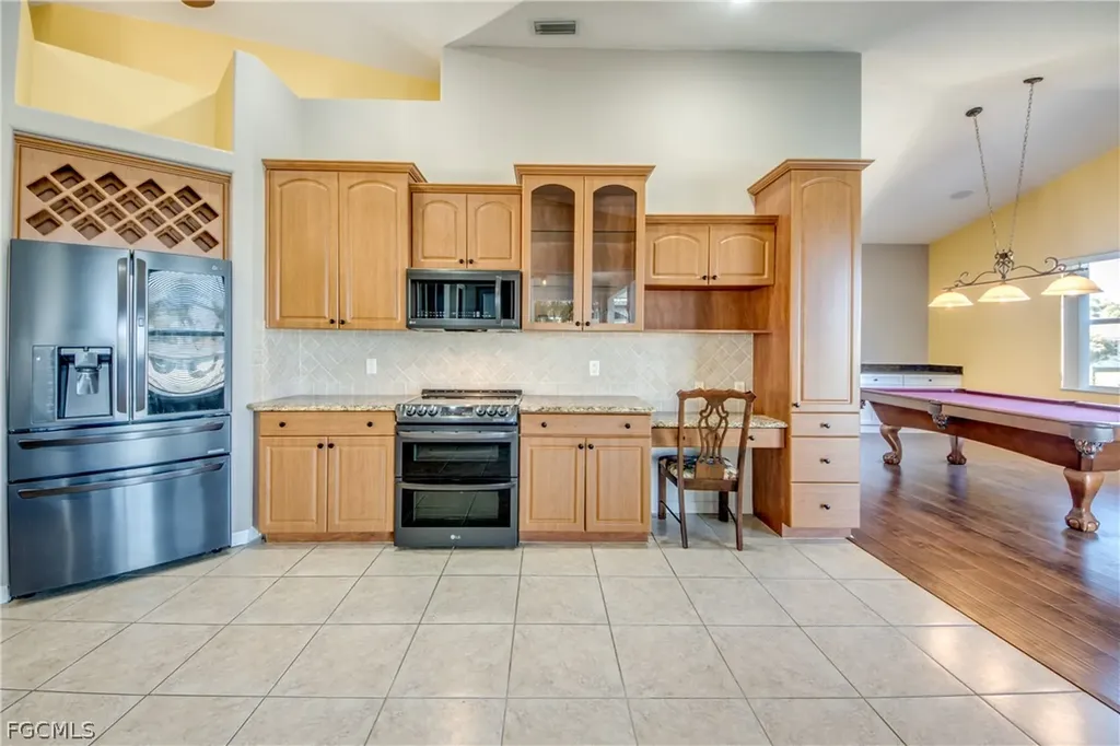 1705 SW 44th Terrace Cape Coral FL 33914