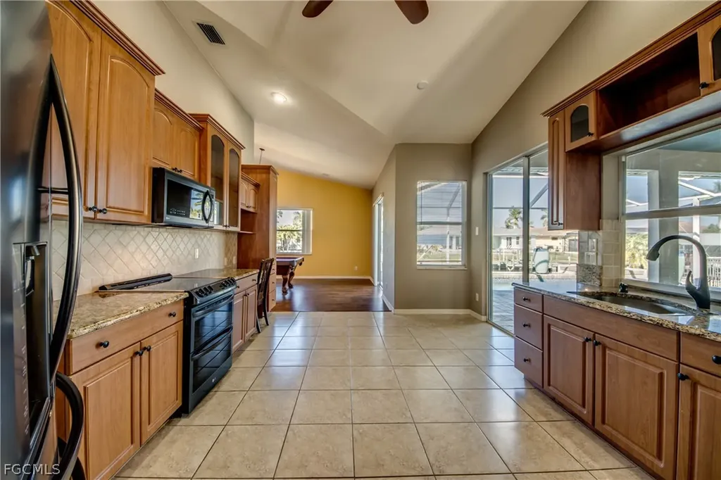 1705 SW 44th Terrace Cape Coral FL 33914