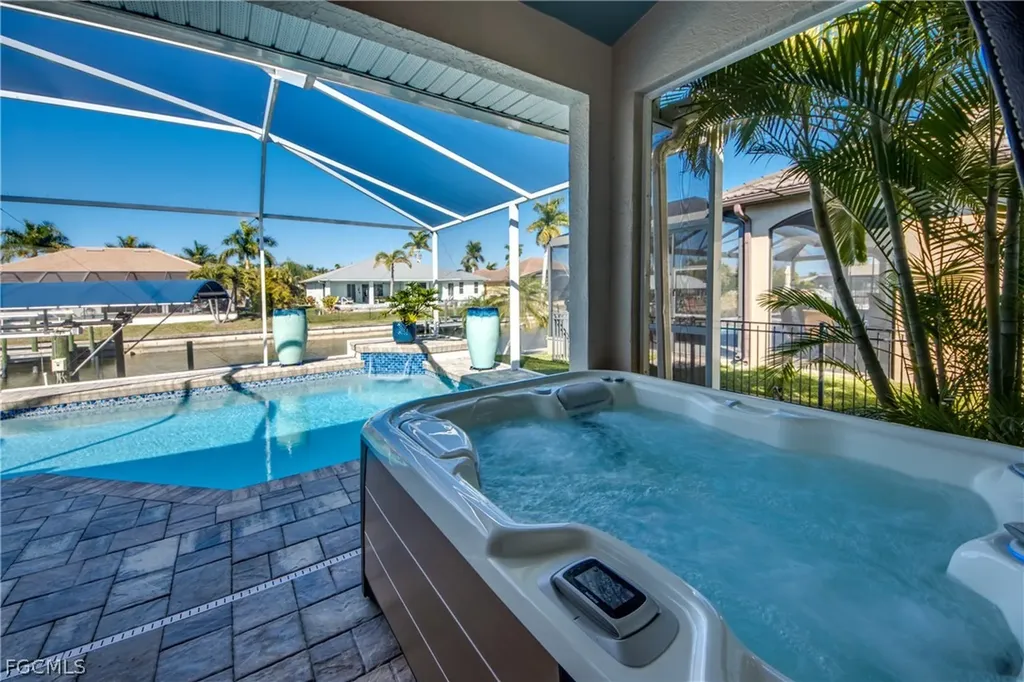 1705 SW 44th Terrace Cape Coral FL 33914