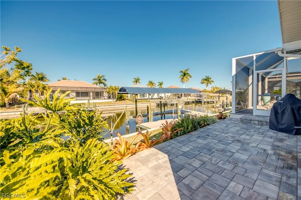 1705 SW 44th Terrace Cape Coral FL 33914