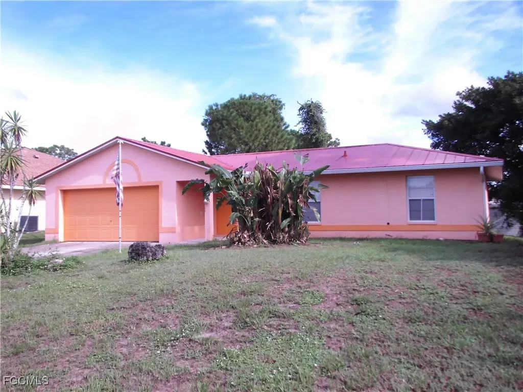 2916 9th Street W Lehigh Acres FL 33971