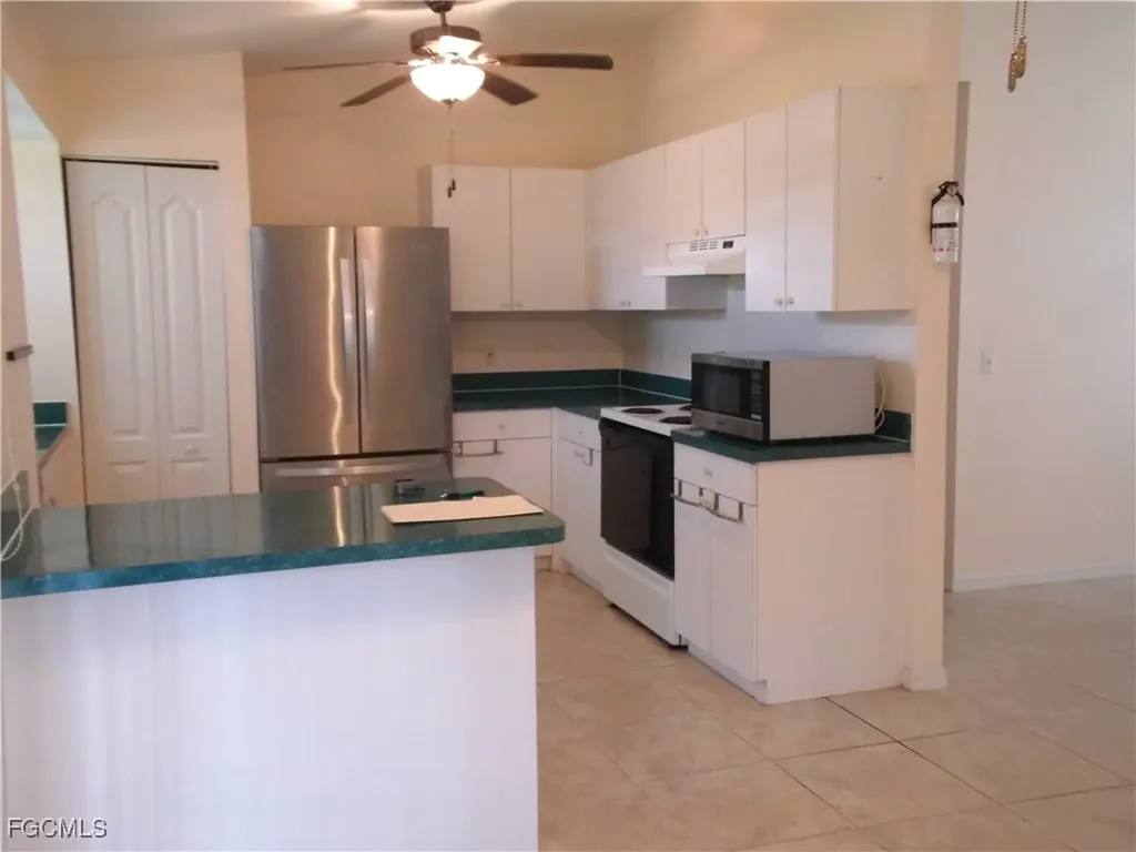 2916 9th Street W Lehigh Acres FL 33971