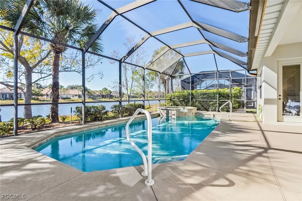 3811 Lakeview Isle Court Fort Myers FL 33905