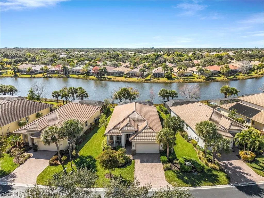 3811 Lakeview Isle Court Fort Myers FL 33905